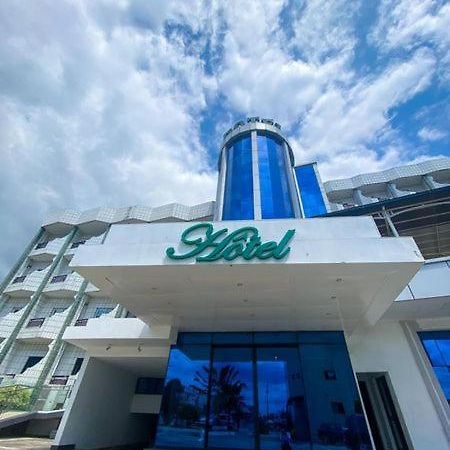 Hotel Vallee Des Princes Douala Ngoại thất bức ảnh